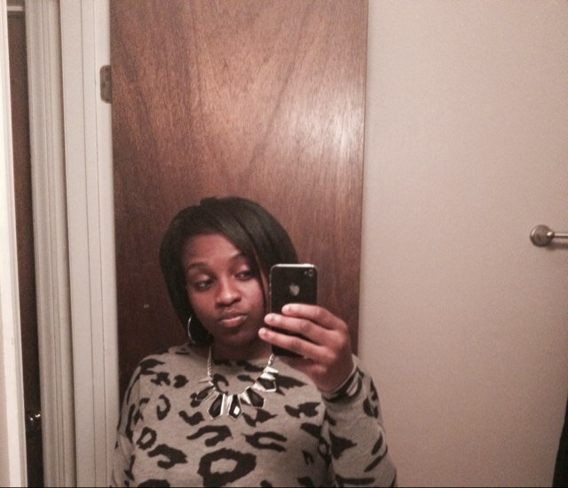 age?? dont matter. have a tight circle & its limited females. also an college girl. #teamfollowback #free my cuzzos malcom Artis & Ivory