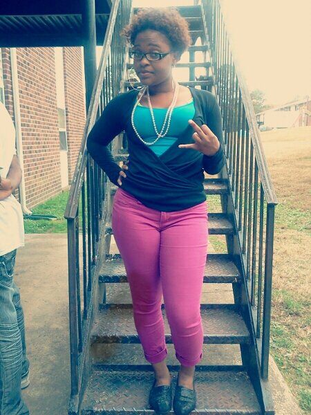 #teamiLOVEyu (:#teamturnt #bosslady♥(; #teamTHROWED#teamBBM
my FAV cousin @_TheRealHannahh
no time fah ya shit , DM my ass !