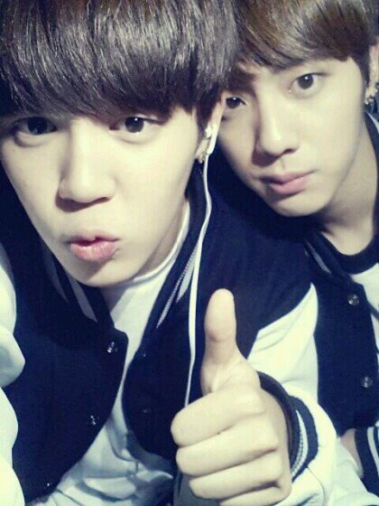 Hello..im A.R.M.Y/love all the 7 cute member/Always spazzing about BTS and EXO/fighting BTS,Please work hard for A.R.M.Y ^_^