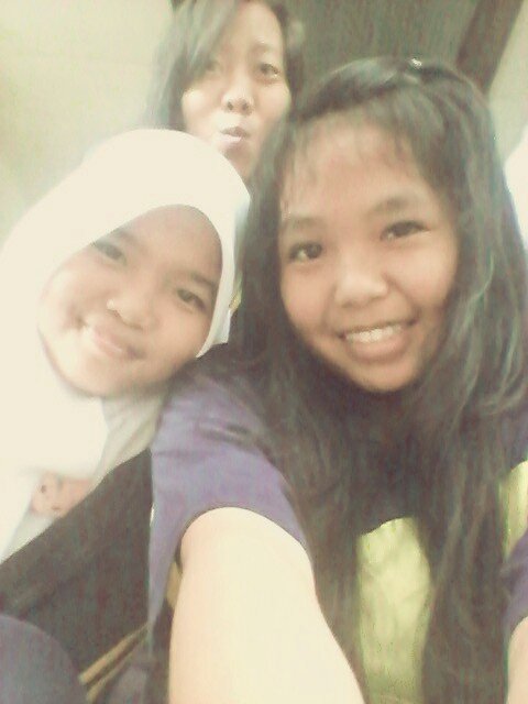 follow aja dulu baru ngestalk -..-