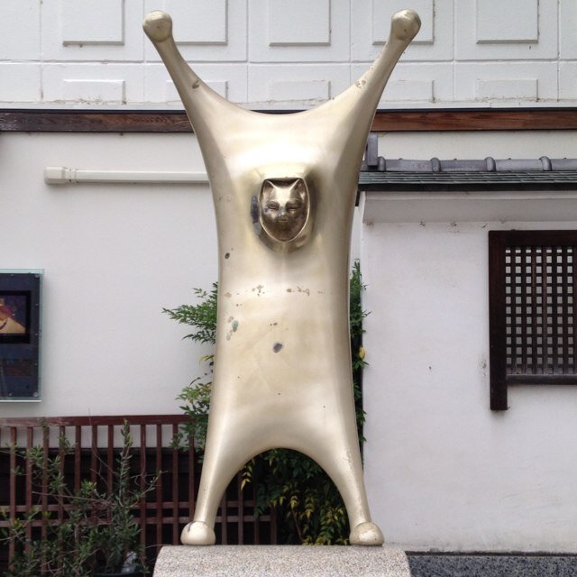 武蔵美基礎デ卒／東京藝大大学院デザイン科卒／広告会社