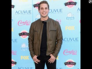 Follow for tweets about Ben Platt // My dream is to meet Ben and go to Broadway one day // Ben noticed 9/24/13 on his 20th birthday. Best Day EVER!