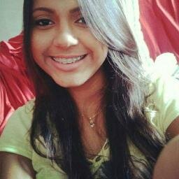 Nada melhor do que derrubar com um sorriso quem te derrubou com uma lágrima. #Deus