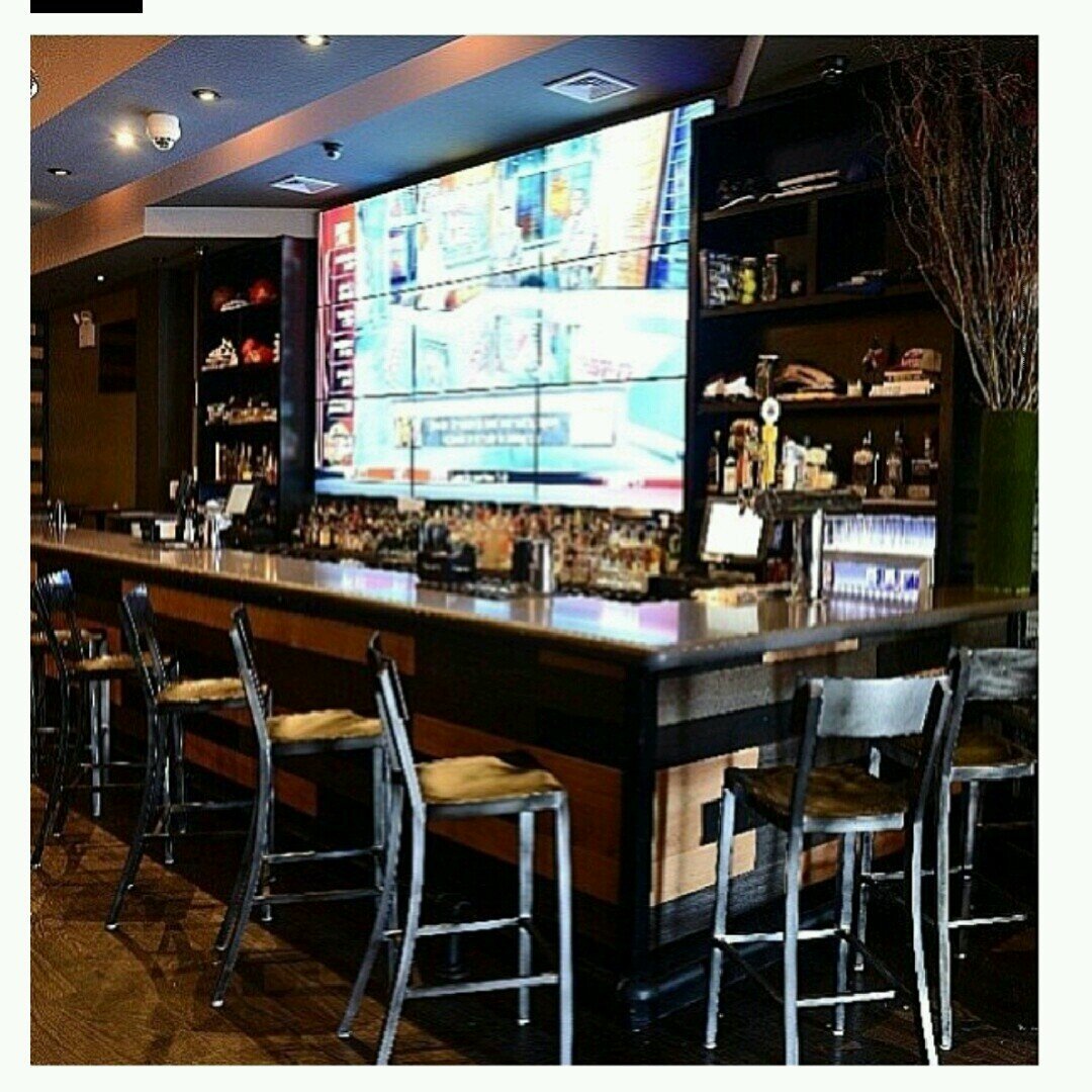 Uptown Social is a Gastro-Pub/Sports Bar located in the heart of Dyckman