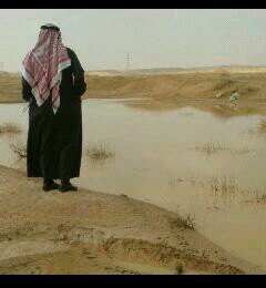عسى( ابوي♡) اللي اتعب يمينه ورباني ،،،.  يجزاھ ربي بجنة الخلد له [ بيت ]