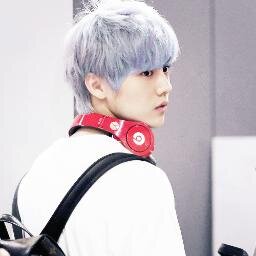-- LUHAN --
BIRTH : 1990.04.20
NICKNAME : Xiao Lu
FUTURE DREAM : Best singer
FAVORITE SUBJECT : Physical education
FAVORITE THING : Exo