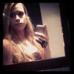 RDanielle101's profile picture. //101#Motorcross ™ / 17 jaartjess / turnen# / fitniss#