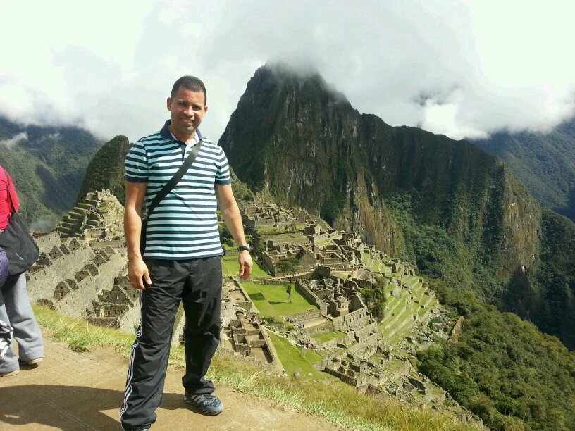 thepowerjhon's profile picture. 