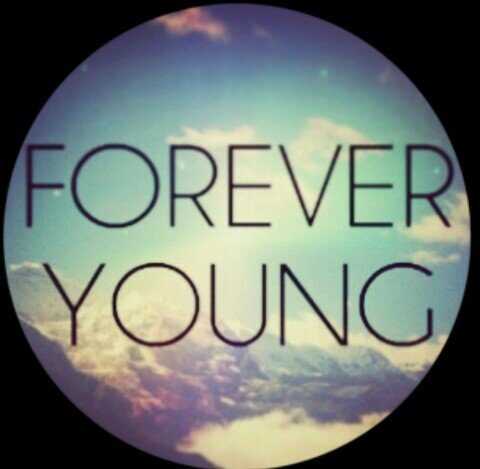 ChristTantowi1's profile picture. ♥Someone