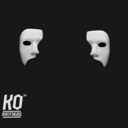 *Entrepeneur *TV/Radio producer *Film Director *Sound Guru
Contact - kaelo.mg@gmail.com