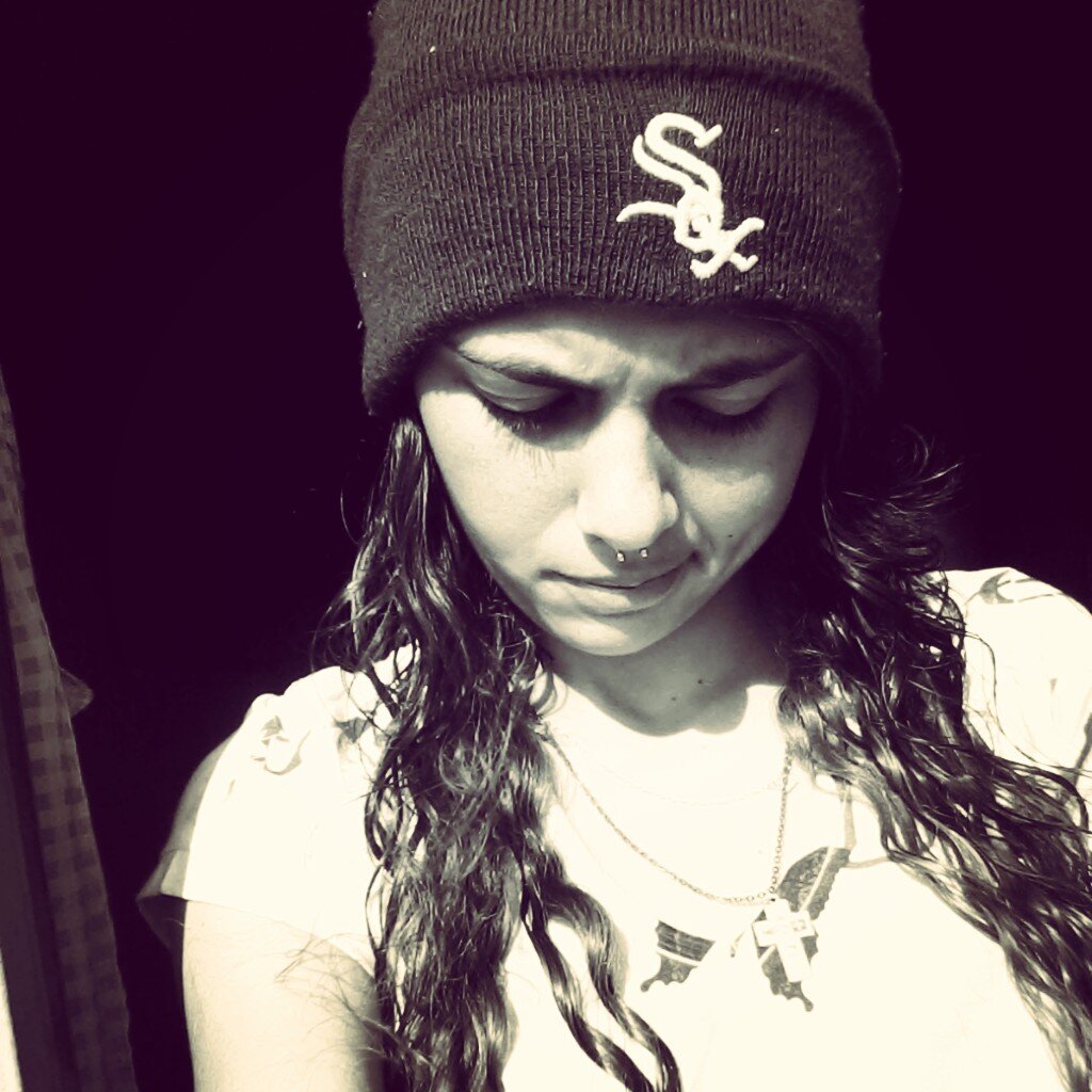 17      Varzea City         Porque se eu sou a rima, você é a tal batida perfeita  ♪        17-11-12 ♥