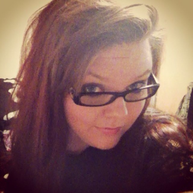 LittleMinx19's profile picture. 