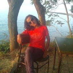 ben en çok kedileri severim