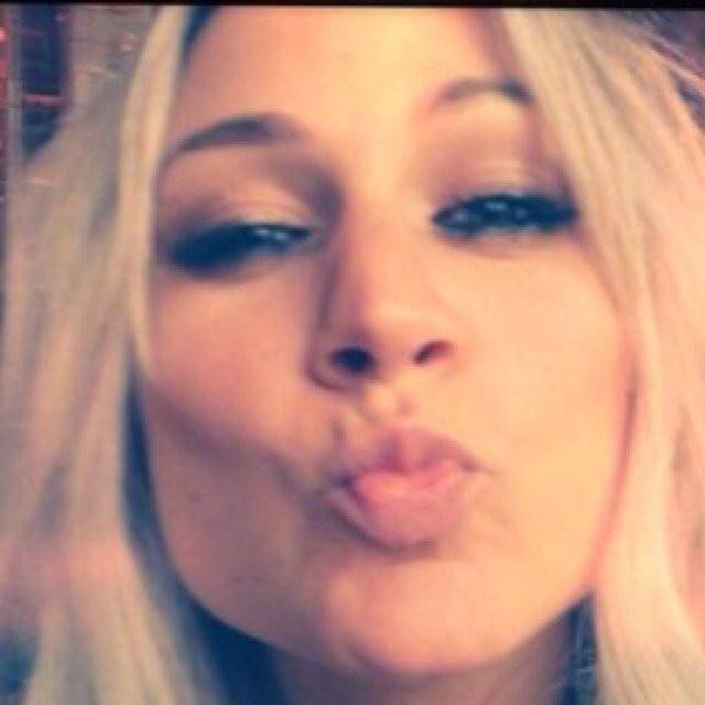 Hello! Im Lou! This is just a RP acc(: Just a single pringle!
