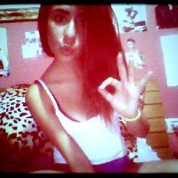 JUSTINBIEBER/** Follow me and follow back ;)