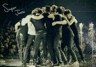 『ƧUPΣЯ JUИIOЯ THΣ LΛST MΛƝ STΛƝDIƝG』 Fanbase International Of SuperJunior♔ ♥13+2 SUPΣЯMΛƝ ƧUPΣЯ JUИIOЯ ♥★★