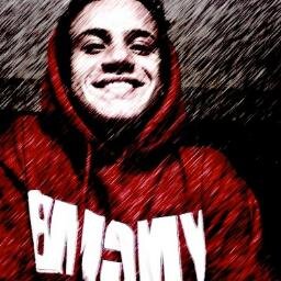 Ryan z  http://t.co/75uYRyDfrt moja dziewczyna @Clarie7minPL