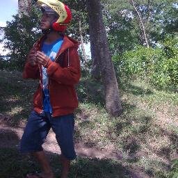 Ini hidupku !
Berhenti menghakimiku !