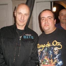 trabajo en grupo lince hostelería tengo 28 años   me gusta el heavy metal soy amigo de mis amigos