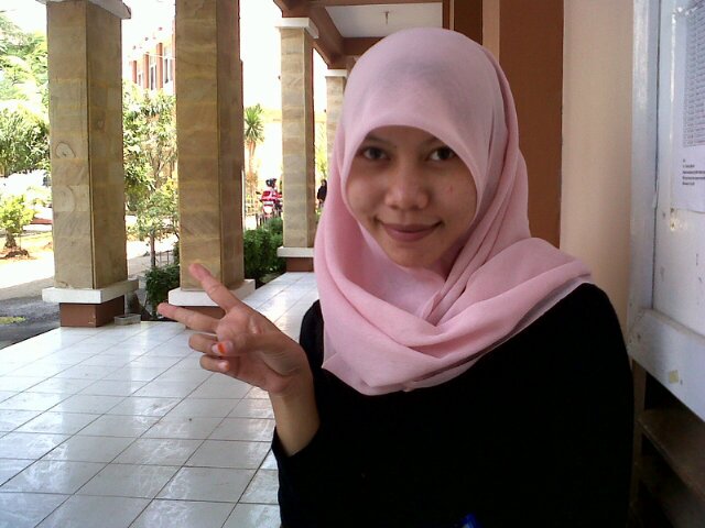 Mencintai seseorang Чά‎​πƍ kita sayang lebih indah N amat sangat indah