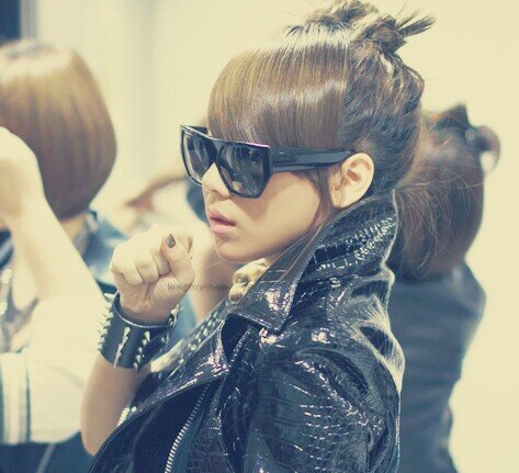 I'm a V.I.P so don't u dare to mess with me or with my kings