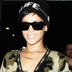 DiarioDaB's profile picture. Twitter oficial do blog Diário da Blogosfera. Visitem o blog !