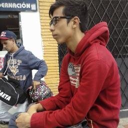 El que nace pobre y feo, tiene grandes posibilidades de que al crecer, se le desarrollen ambas condiciones