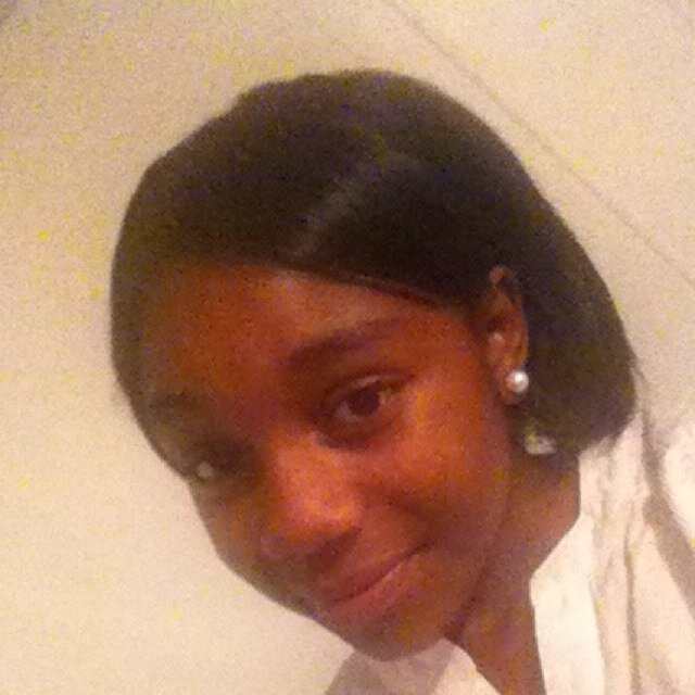 My name Ty'Onnah. Fifthteen. New to twitter, so go ahead and follow!