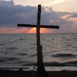 An oasis of encouragement, news & prayer support for youth workers by @Len_Evans