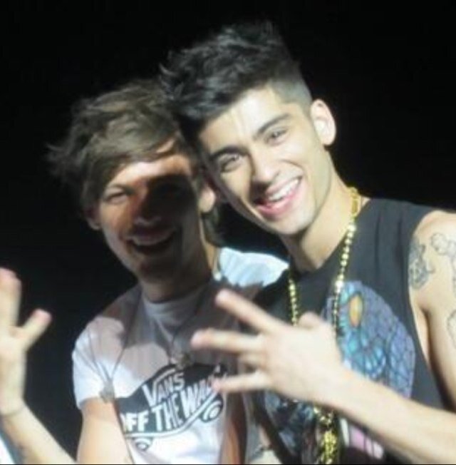 GO FOLLOW ZAYN
FREE FOLLOW FROM @unitedunderzayn