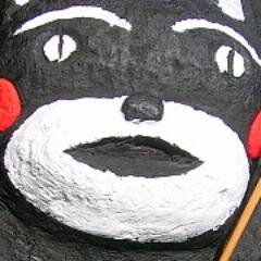 先日、二回目になるが例の浮浪者の親父と川原の土手でひさしぶりに会ったんや。
高架の下で道路からは見えないとこなんで、
2人で真っ裸になりちんぽを舐めあってからわしが持って来た、
いちぢく浣腸をお互いに入れあったんや。