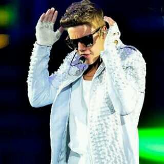 Please sigueme en mi otra cuenta ✿@biebahftwuandi♡ PLEASE