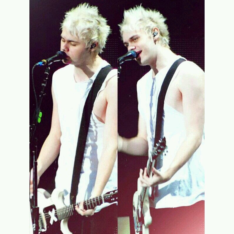 i gave you a free follow could you give @sohoclifford a follow? ((i follow back))