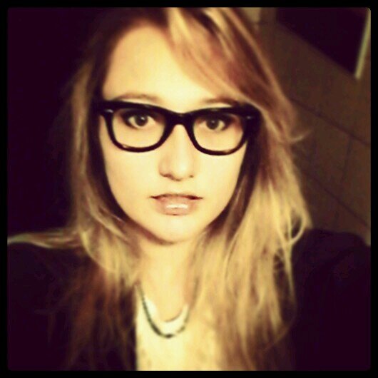 zeliefleur's profile picture. more