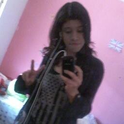 16 anos, nem melhor, nem pior que ninguém, apenas diferente... HEY ❤ ㄚ◯∪! FOLLOW ME *-*