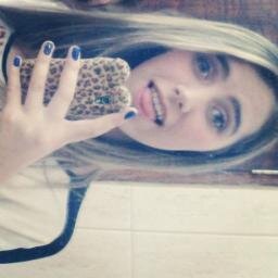 Sorria sempre, principalmente diante aqueles que desejam suas lágrimas... ;D