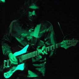 Compositor Musical, multinstrumentista, diseñador sonoro.