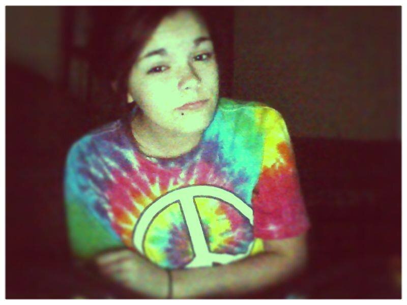 I love pizza. And Kellin Quinn3 Sleeping with sirens , and pretty much every other scream-o/punk band is my life.