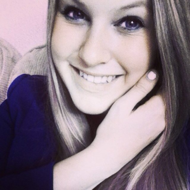 Everybody deserves somebody who makes them look forward to tomorrow.