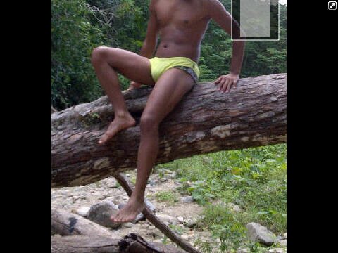 PANA , JOVEN , SEXY,  JODEDOR , piso tierra y tengo mi norte clarito.