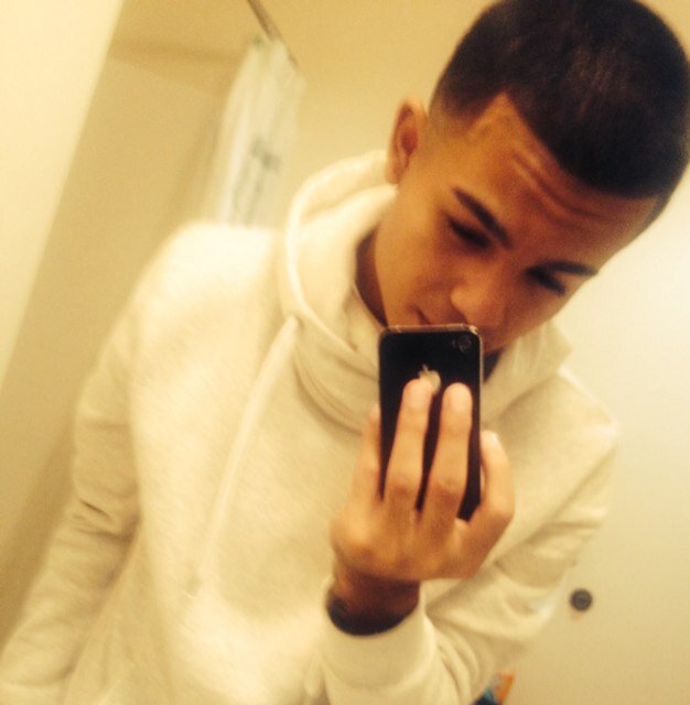 follow i follow back ;D