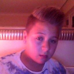 15, Edgbarrow, Single