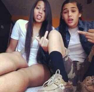 The name is Mimi, but I like Tina. 16 y//o Boricua, Killin these hoes. #CheerLife