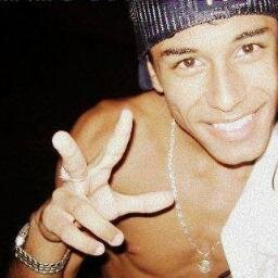 ㅤㅤ Hoje ele está no verdadeiro paraíso, me guiando & me protegendo de todo mal :)   dona: @SteGutemberg           Desde :   21/O2/2012 ∞