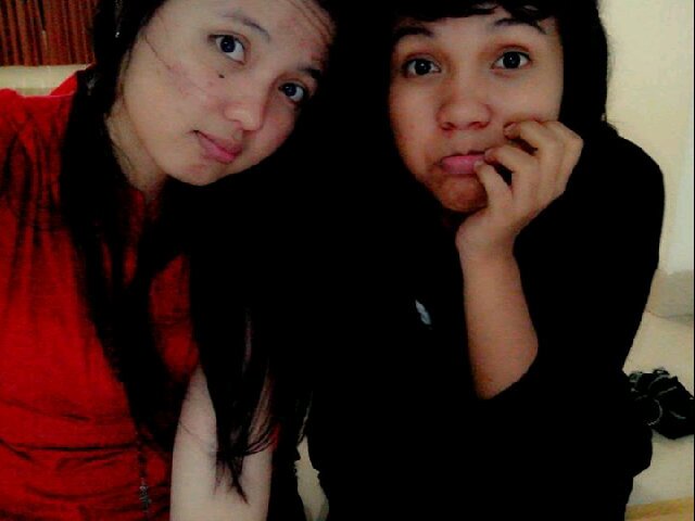 LeenBird's profile picture. Chemistry UH 2011
  SMAN 1 Kolaka
  Kolaka