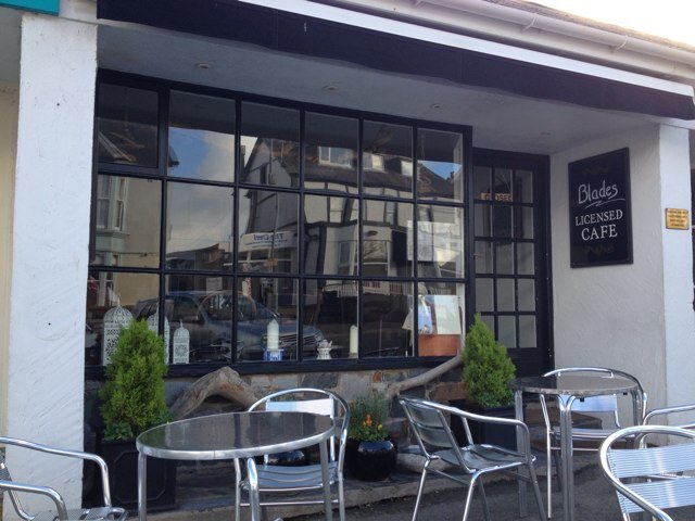 Cosy & informal licensed cafe in Abersoch village. Delicious homemade food & a very friendly service.