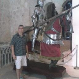 Para seguir y contactar a mis buenos amigos y temas de Interes.