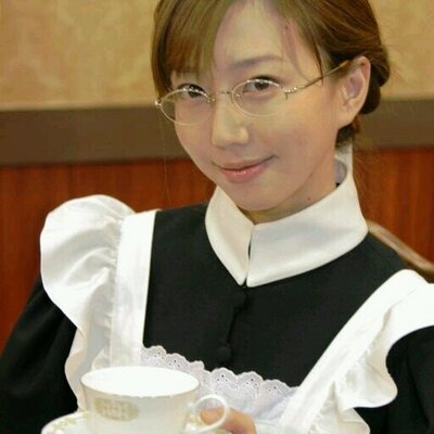 メガネとロングスカートのメイドさん好き Meganenomeidosa Twitter