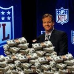 Commissioner of the National Football League' Ego. Loves money, and being king. Hate players who want my money. #RogerTheKing