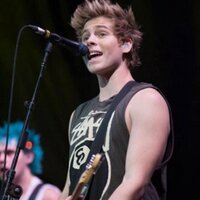 ♡ saved ♡  (@thatlukekid_) 's Twitter Profile